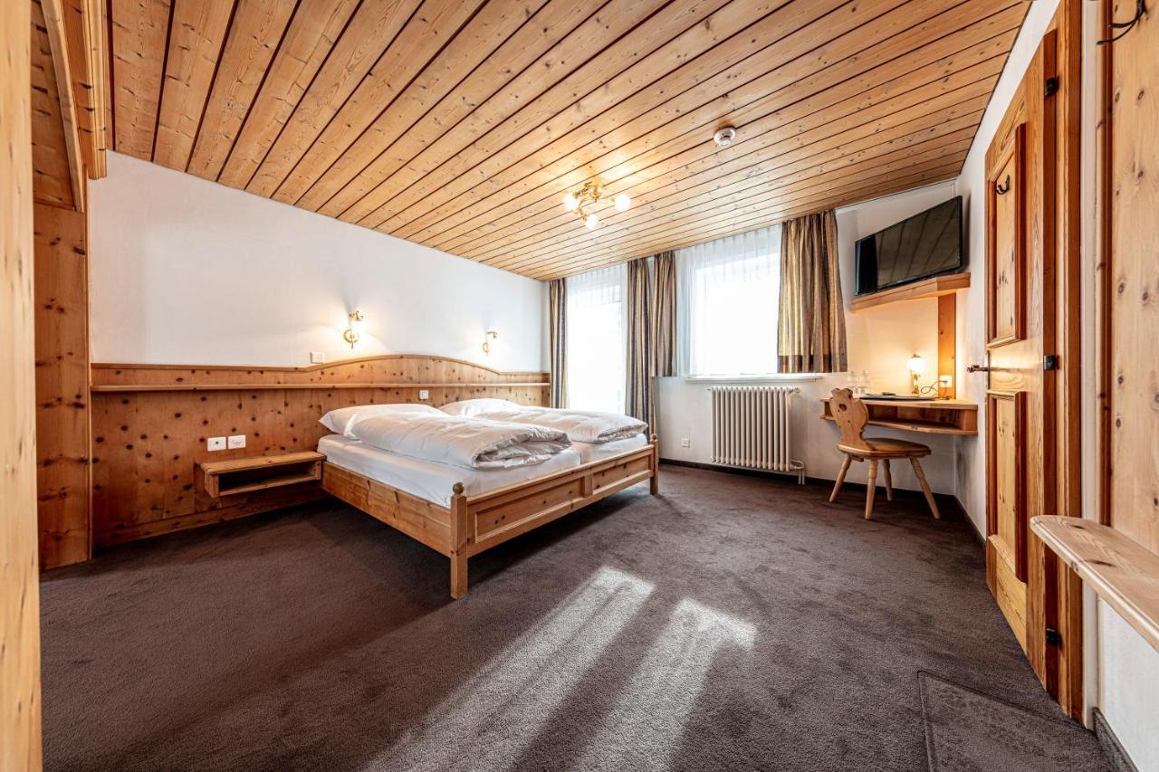 Hotel Filli Scuol Exterior foto