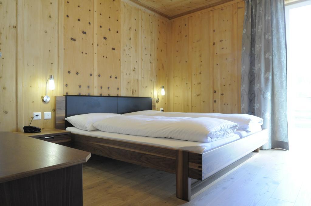 Hotel Filli Scuol Exterior foto